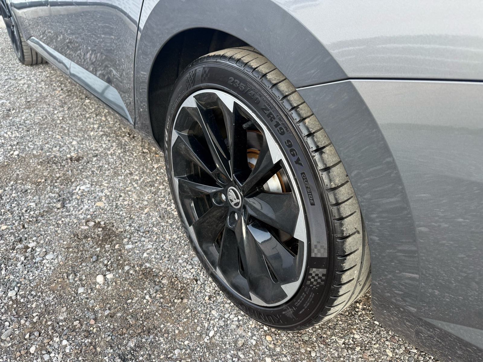 Škoda Superb 2,0 TDI SPORTLINE | DSG | MEMORIJA | NAVI | PANORAMA, fotografija 16
