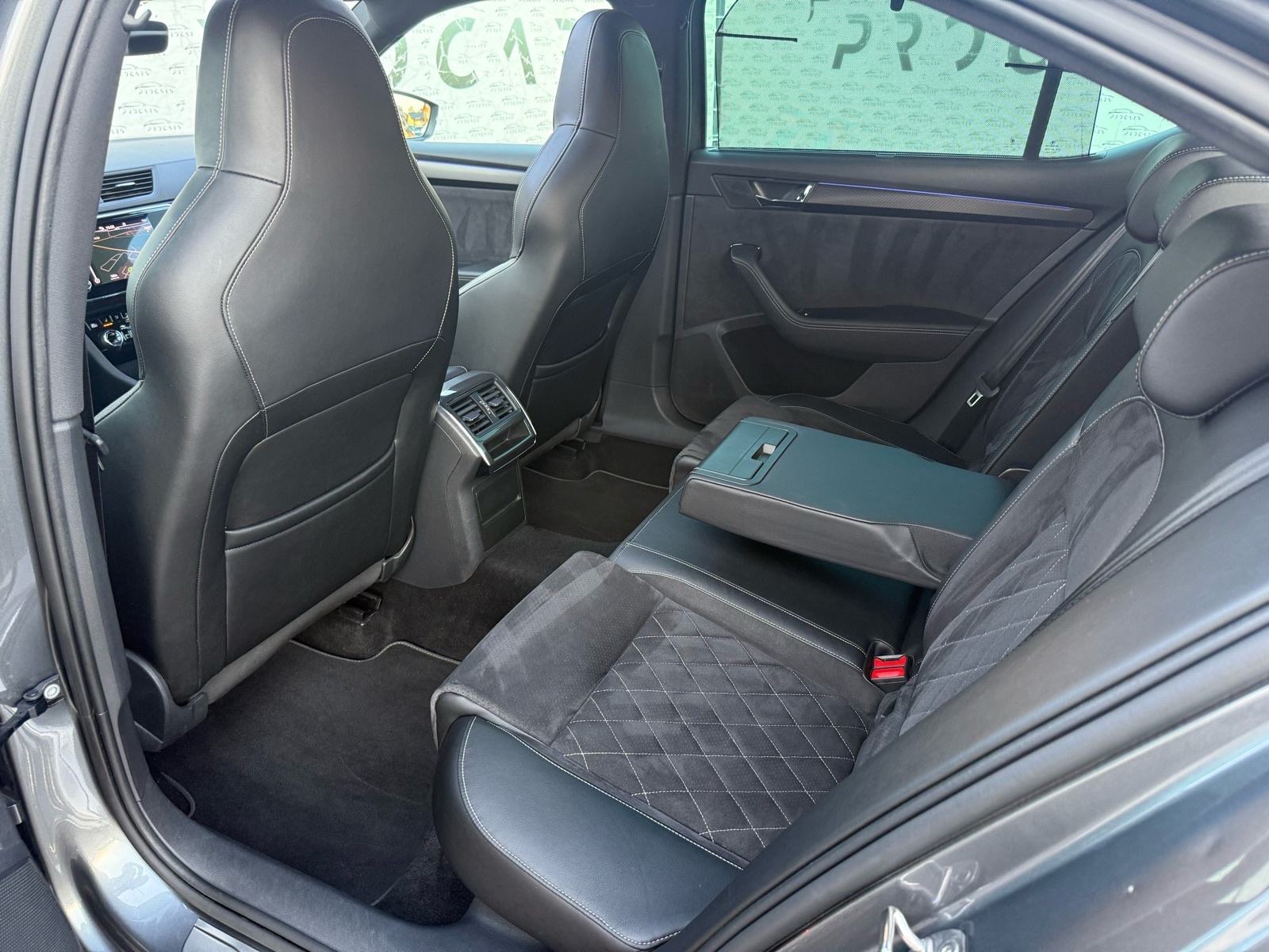 Škoda Superb 2,0 TDI SPORTLINE | DSG | MEMORIJA | NAVI | PANORAMA, fotografija 15