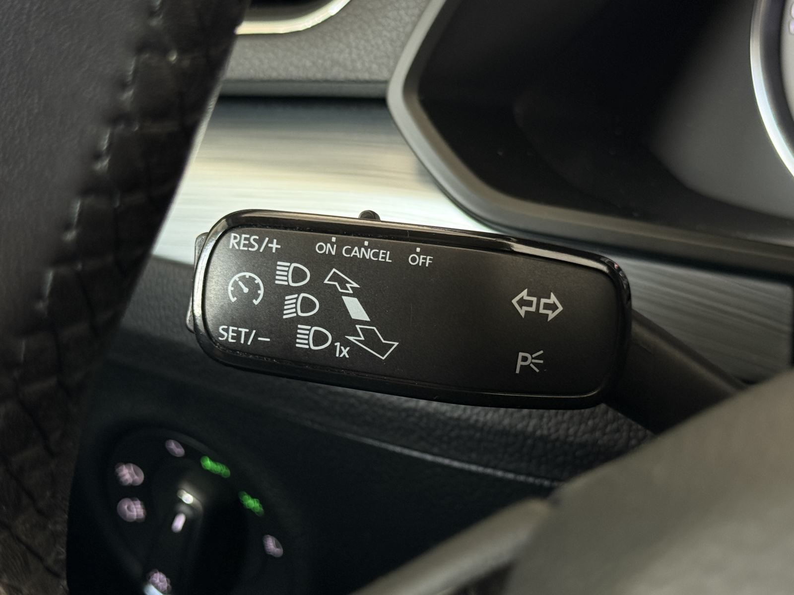 Škoda Superb 2,0 TDI DSG • HR AUTO • JAMSTVO 24MJ • LEASING BEZ UČEŠĆA, fotografija 14