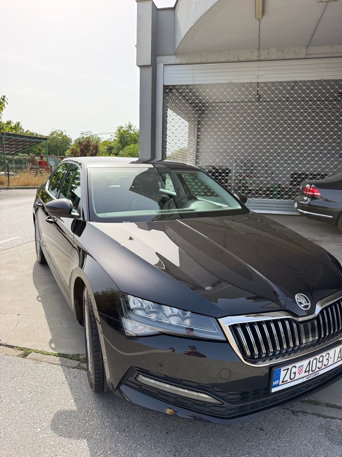 Škoda Superb 2,0 TDI DSG BUSINESS, fotografija 8