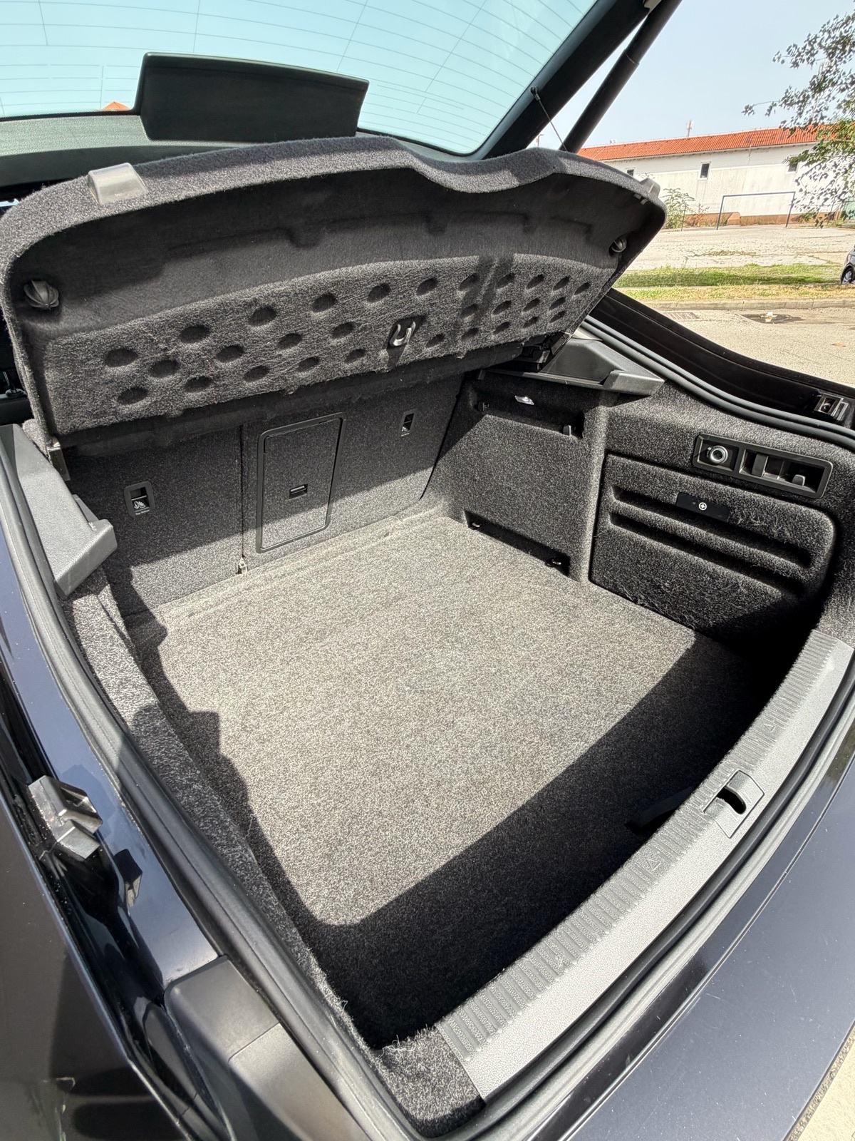 Škoda Superb 2,0 TDI DSG BUSINESS, fotografija 16