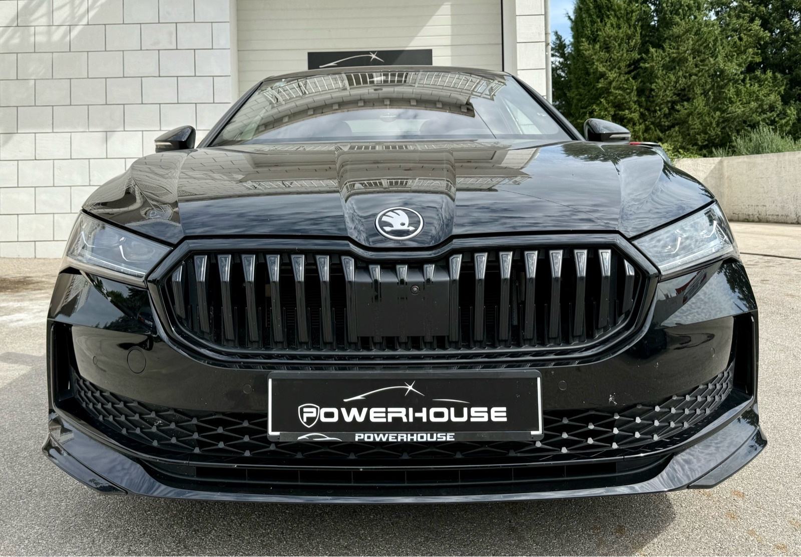 Škoda Superb 2,0 TDI automatik Sportline, fotografija 9