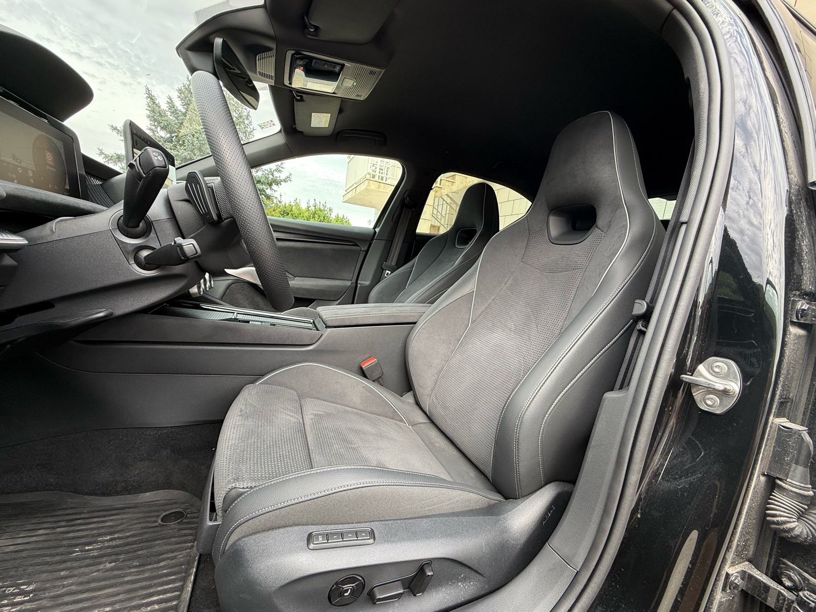 Škoda Superb 2,0 TDI automatik Sportline, fotografija 16