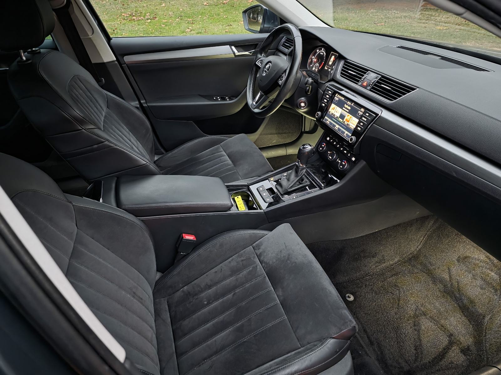 Škoda Superb 2,0 TDI DSG 190ks,led,navi,2xpdc, fotografija 7