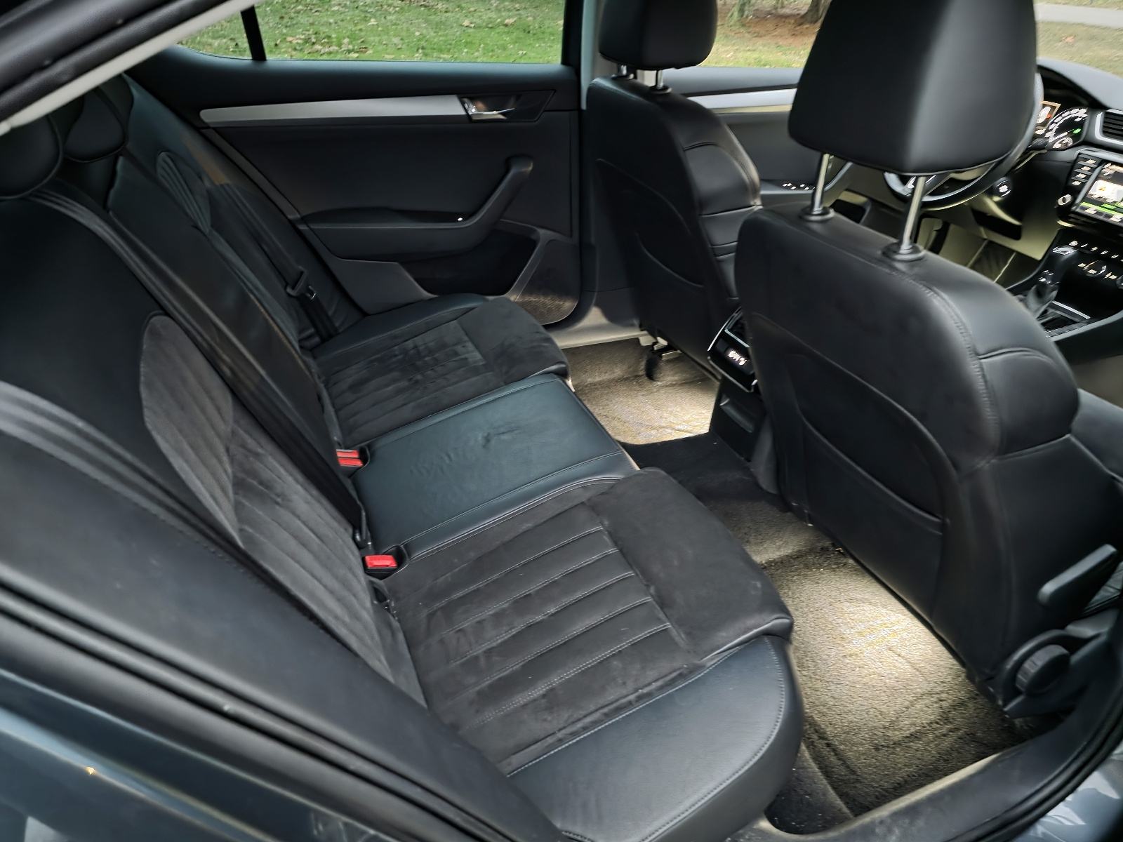 Škoda Superb 2,0 TDI DSG 190ks,led,navi,2xpdc, fotografija 10