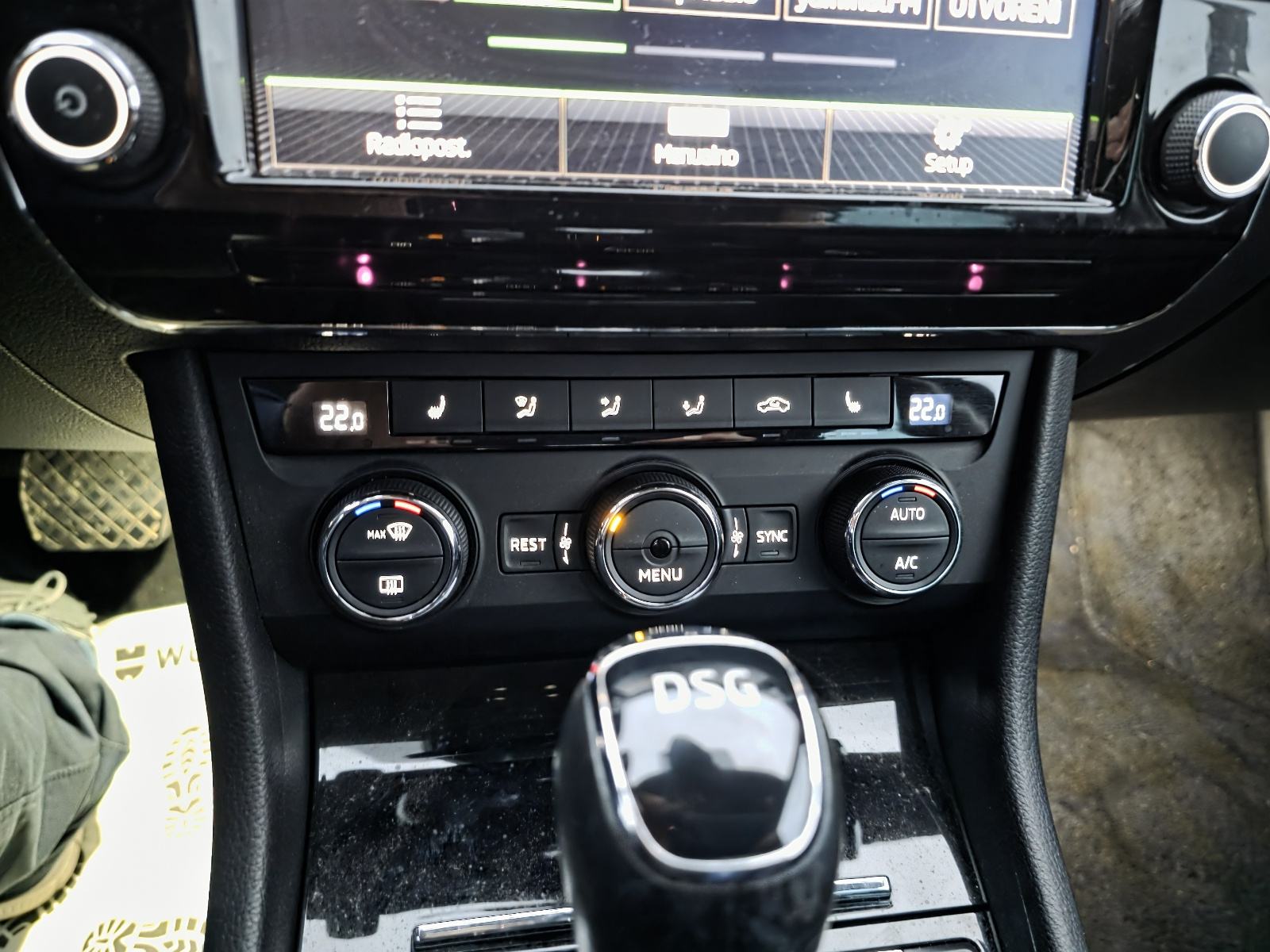 Škoda Superb 2,0 TDI DSG 190ks,led,navi,2xpdc, fotografija 11