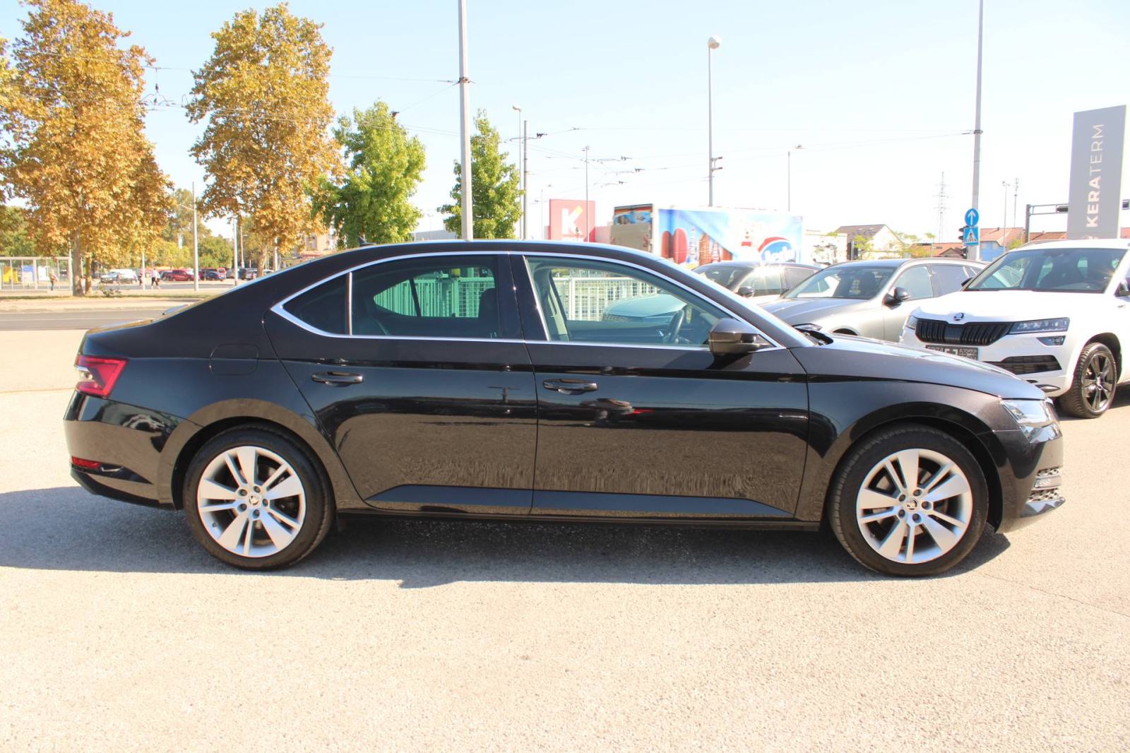 Škoda Superb 2.0 TDi DSG 4x4 Premium 200ks *NAVIGACIJA, LED, KAMERA*-n, fotografija 4