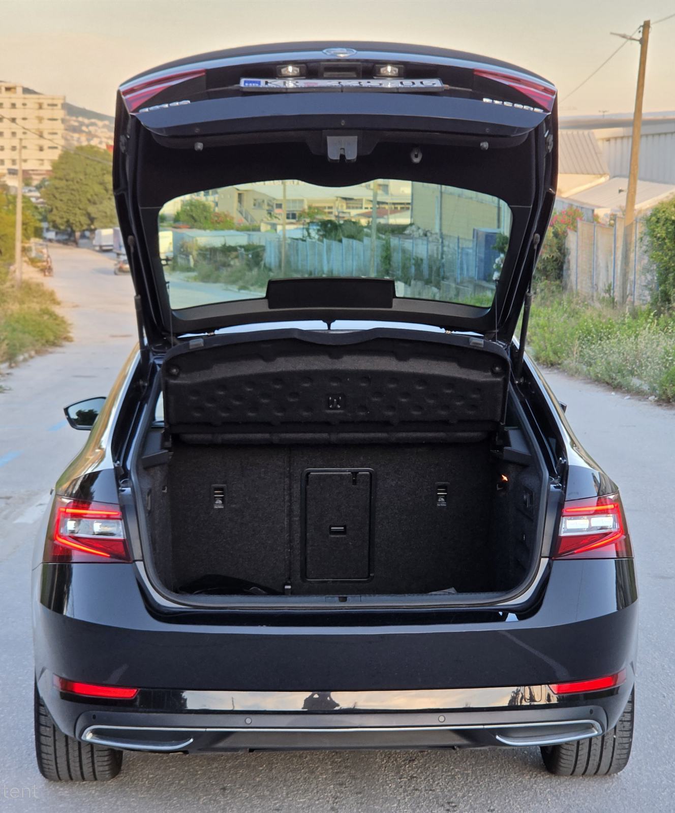 Škoda Superb 2.0 TDI DSG Sportline, 150ks, alu 18, nije uvoz 143000km, fotografija 8