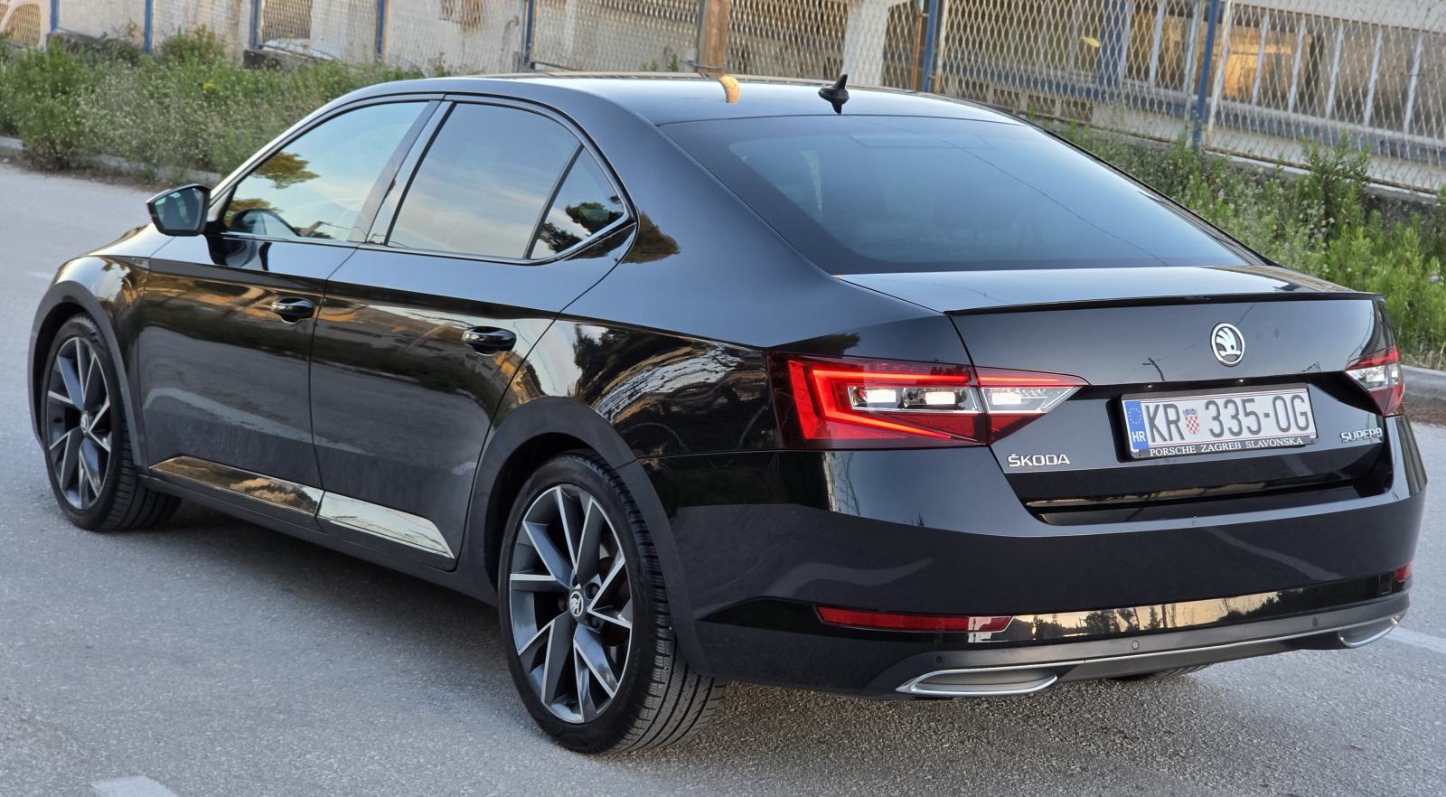 Škoda Superb 2.0 TDI DSG Sportline, 150ks, alu 18, nije uvoz 143000km, fotografija 9