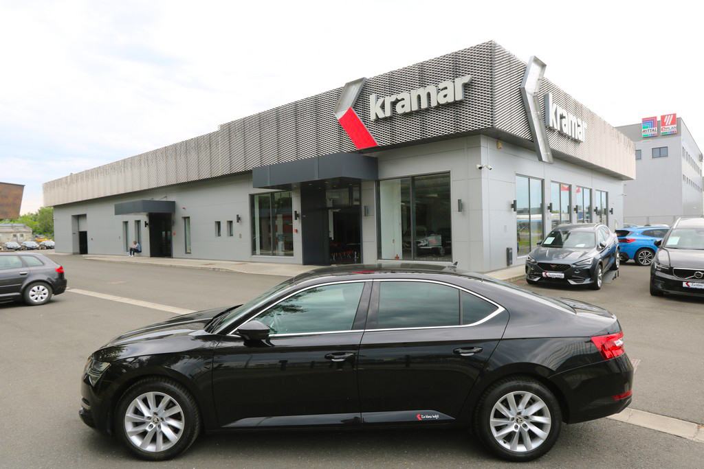 Škoda Superb 2.0 TDI DSG Business Edition VIRTUAL -LED- 150 KS, fotografija 3