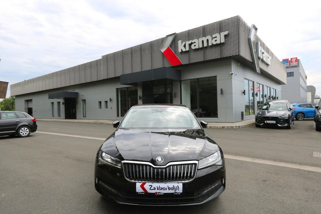 Škoda Superb 2.0 TDI DSG Business Edition VIRTUAL -LED- 150 KS, fotografija 4
