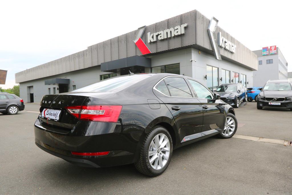 Škoda Superb 2.0 TDI DSG Business Edition VIRTUAL -LED- 150 KS, fotografija 16