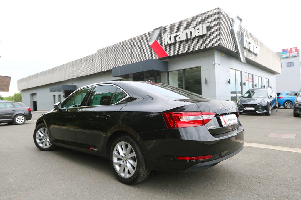 Škoda Superb 2.0 TDI DSG Business Edition VIRTUAL -LED- 150 KS, fotografija 18