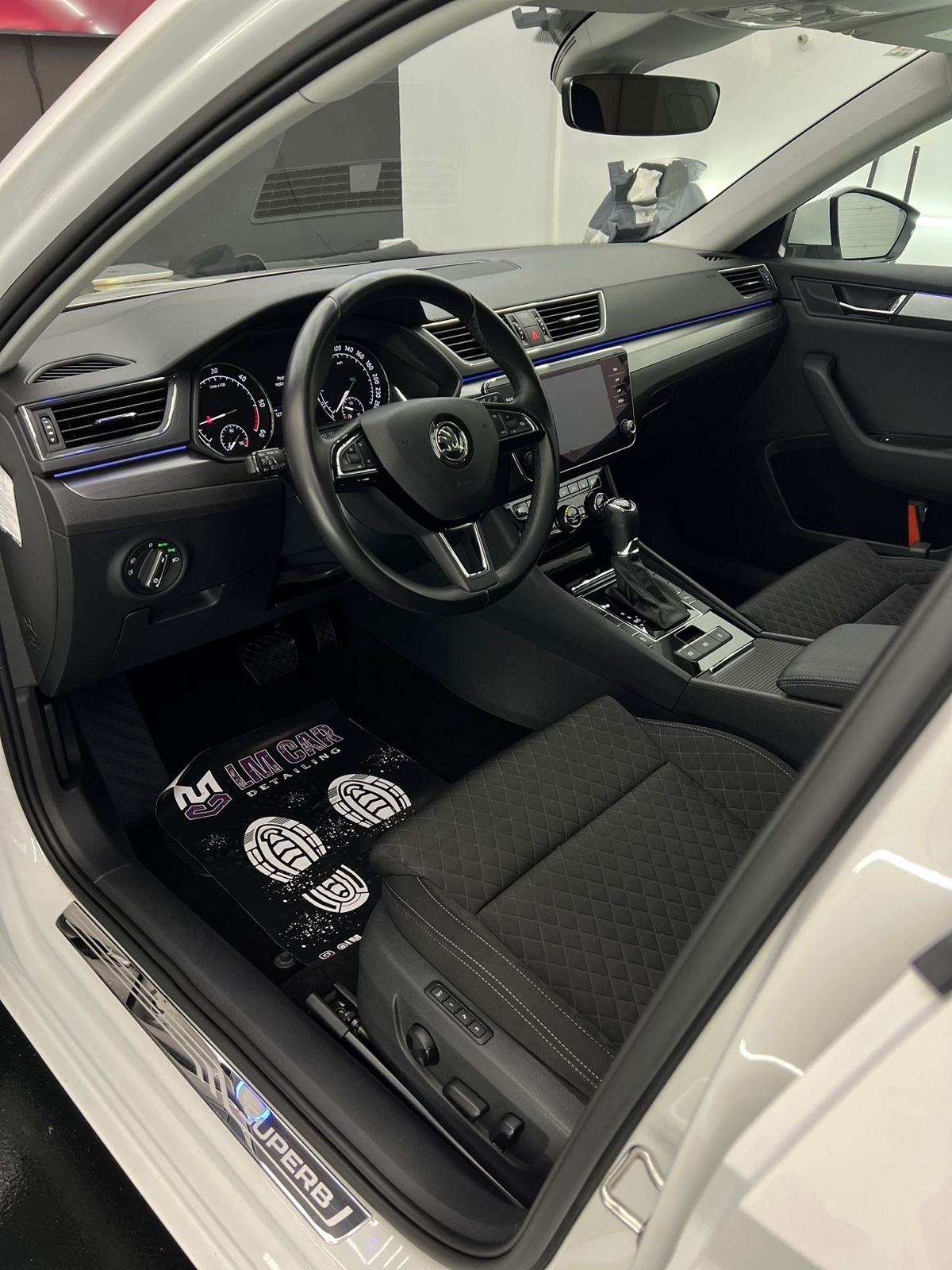 Škoda Superb 2,0 TDI°DSG°NAVI°KAMERA°MEMORIJA°LED°LEASING°REG08/26°, fotografija 7
