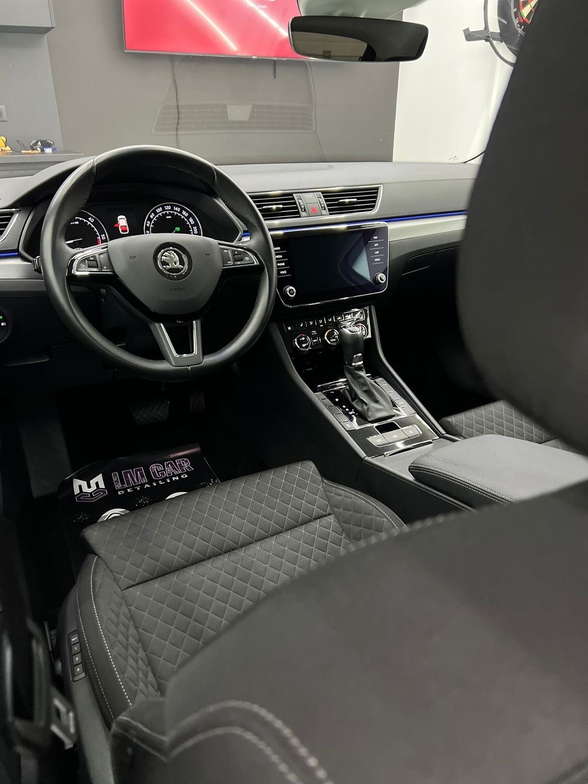 Škoda Superb 2,0 TDI°DSG°NAVI°KAMERA°MEMORIJA°LED°LEASING°REG08/26°, fotografija 13