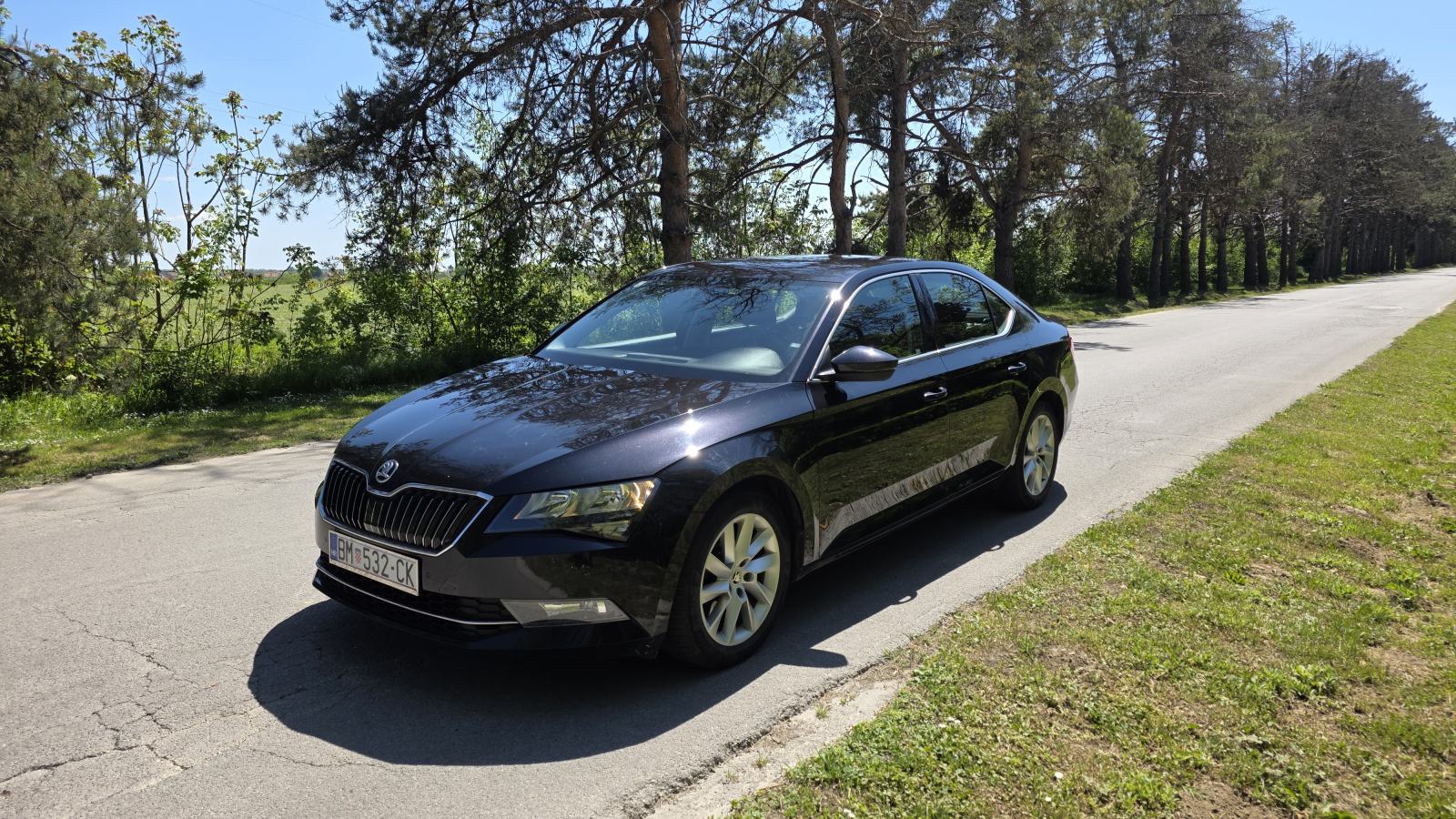 Škoda Superb 2,0 TDI DSG, fotografija 7