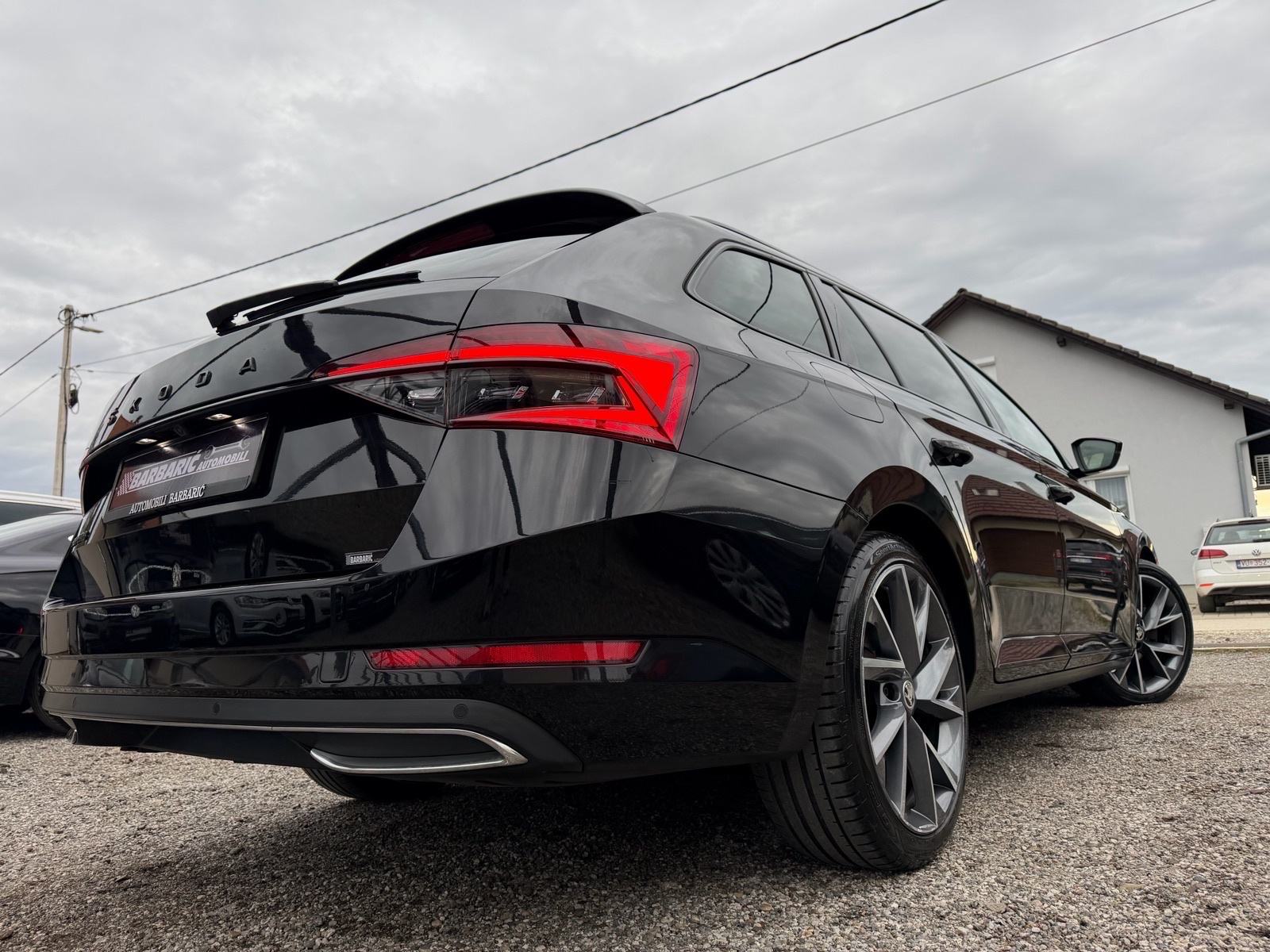 Škoda Superb 2,0 TDI DSG,Sport line,Panorama,ACC,Virtual,Jamstvo 12mj., fotografija 10