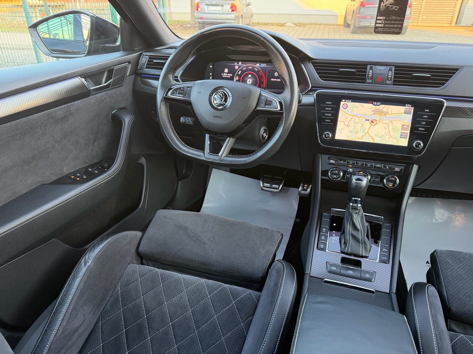 Škoda Superb 2,0 TDI DSG,Sport line,Panorama,ACC,Virtual,Jamstvo 12mj., fotografija 16