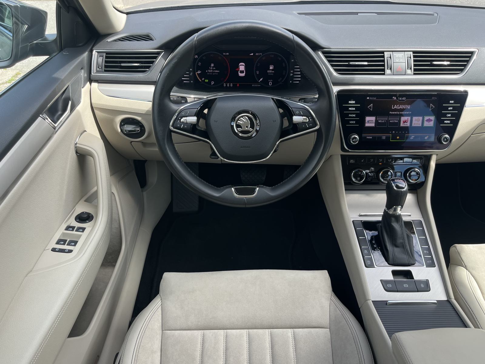 Škoda Superb 2,0 TDI DSG Style 1.VL Nije uvoz Tvorničko jamstvo, fotografija 14