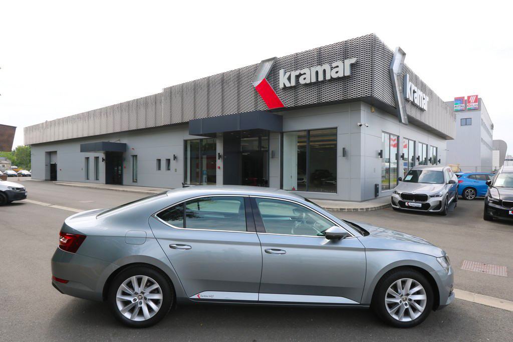 Škoda Superb 2.0 TDI DSG-Tiptronik Business Edition -LED- 150 KS, fotografija 2