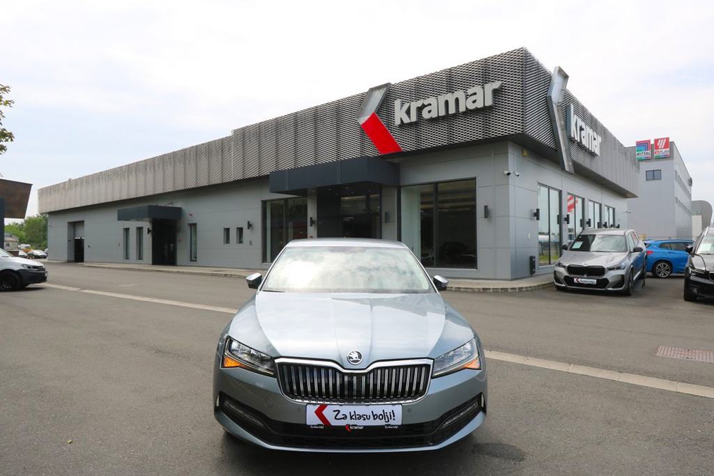 Škoda Superb 2.0 TDI DSG-Tiptronik Business Edition -LED- 150 KS, fotografija 4