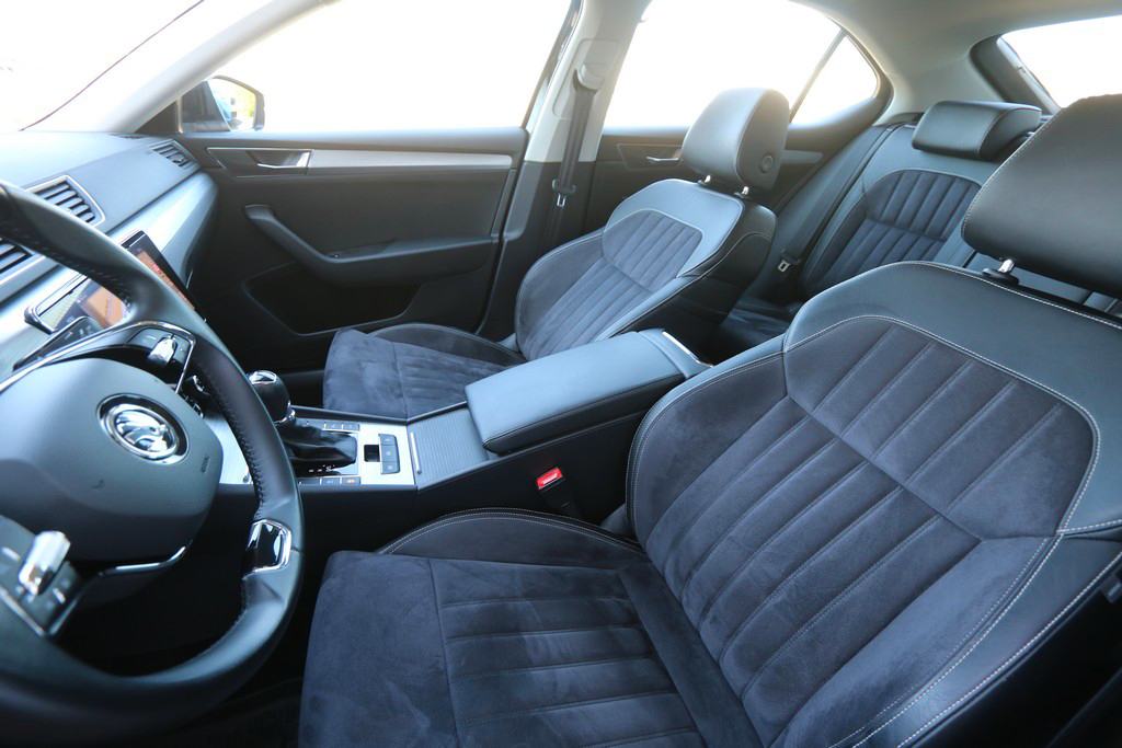 -AKCIJA-Škoda Superb 2.0 TDI DSG-Tiptronik Business Plus VIRTUAL -LED-, fotografija 6