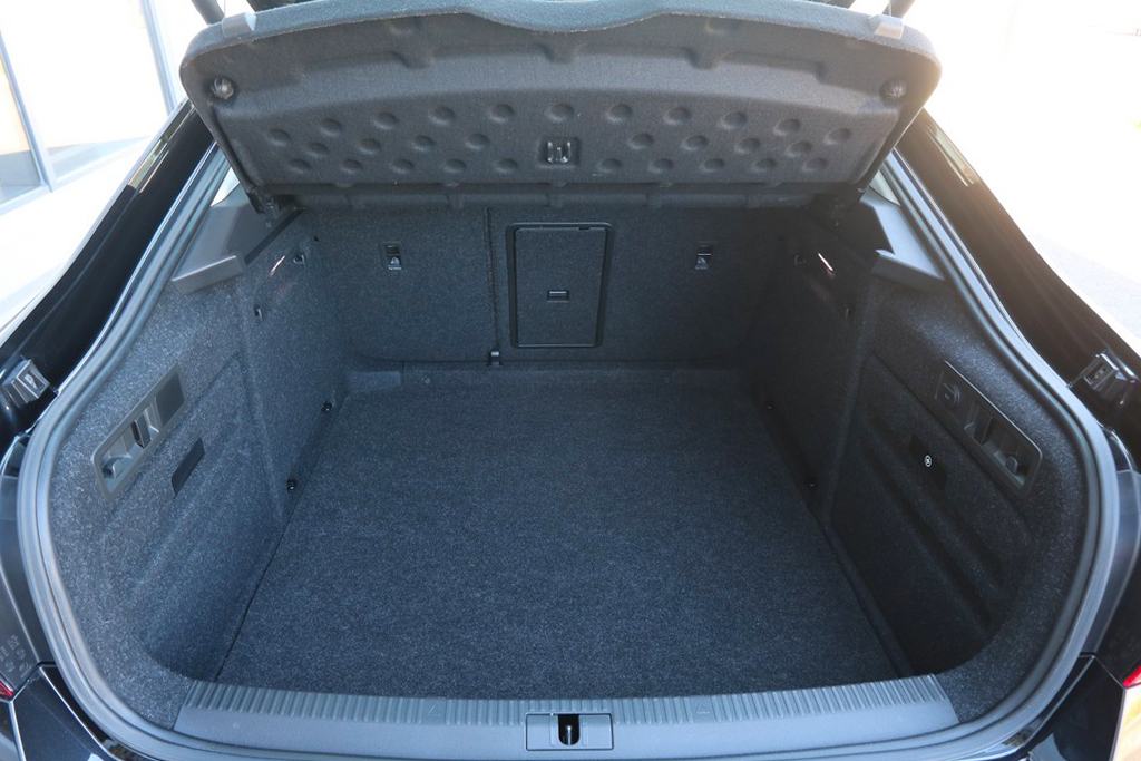 -AKCIJA-Škoda Superb 2.0 TDI DSG-Tiptronik Business Plus VIRTUAL -LED-, fotografija 11