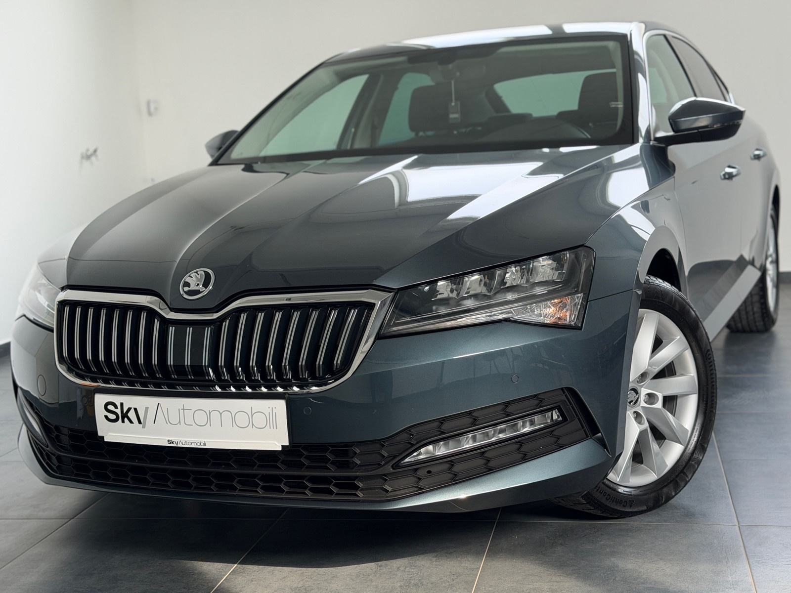 Škoda Superb 2,0 TDI DSG,VIRTUAL,NAVI,24MJ JAMSTVO,LEASING BEZ UČEŠĆA, fotografija 1