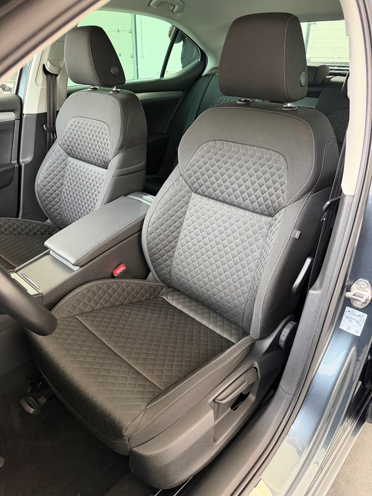 Škoda Superb 2,0 TDI DSG,VIRTUAL,NAVI,24MJ JAMSTVO,LEASING BEZ UČEŠĆA, fotografija 12
