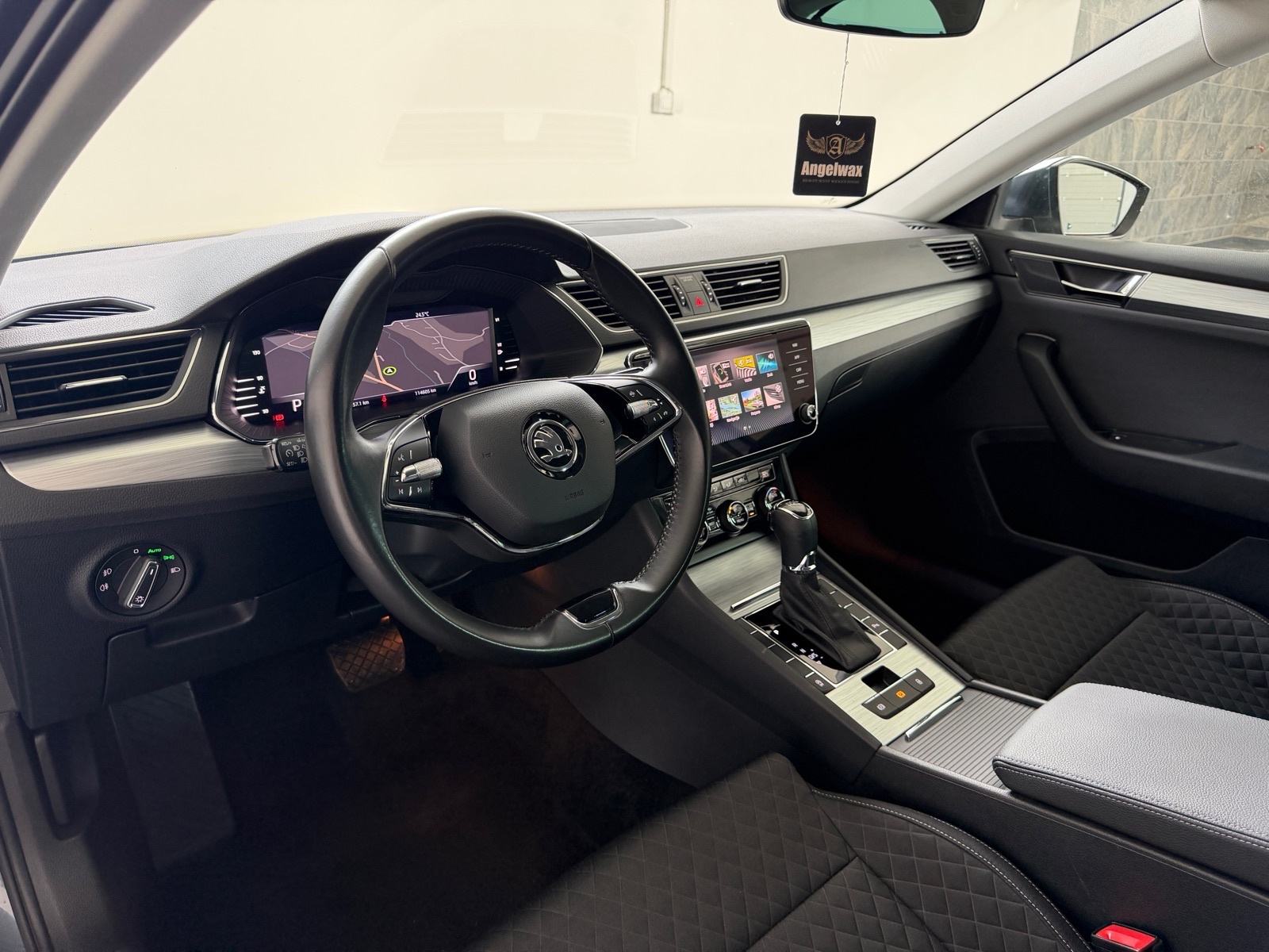 Škoda Superb 2,0 TDI DSG,VIRTUAL,NAVI,24MJ JAMSTVO,LEASING BEZ UČEŠĆA, fotografija 9