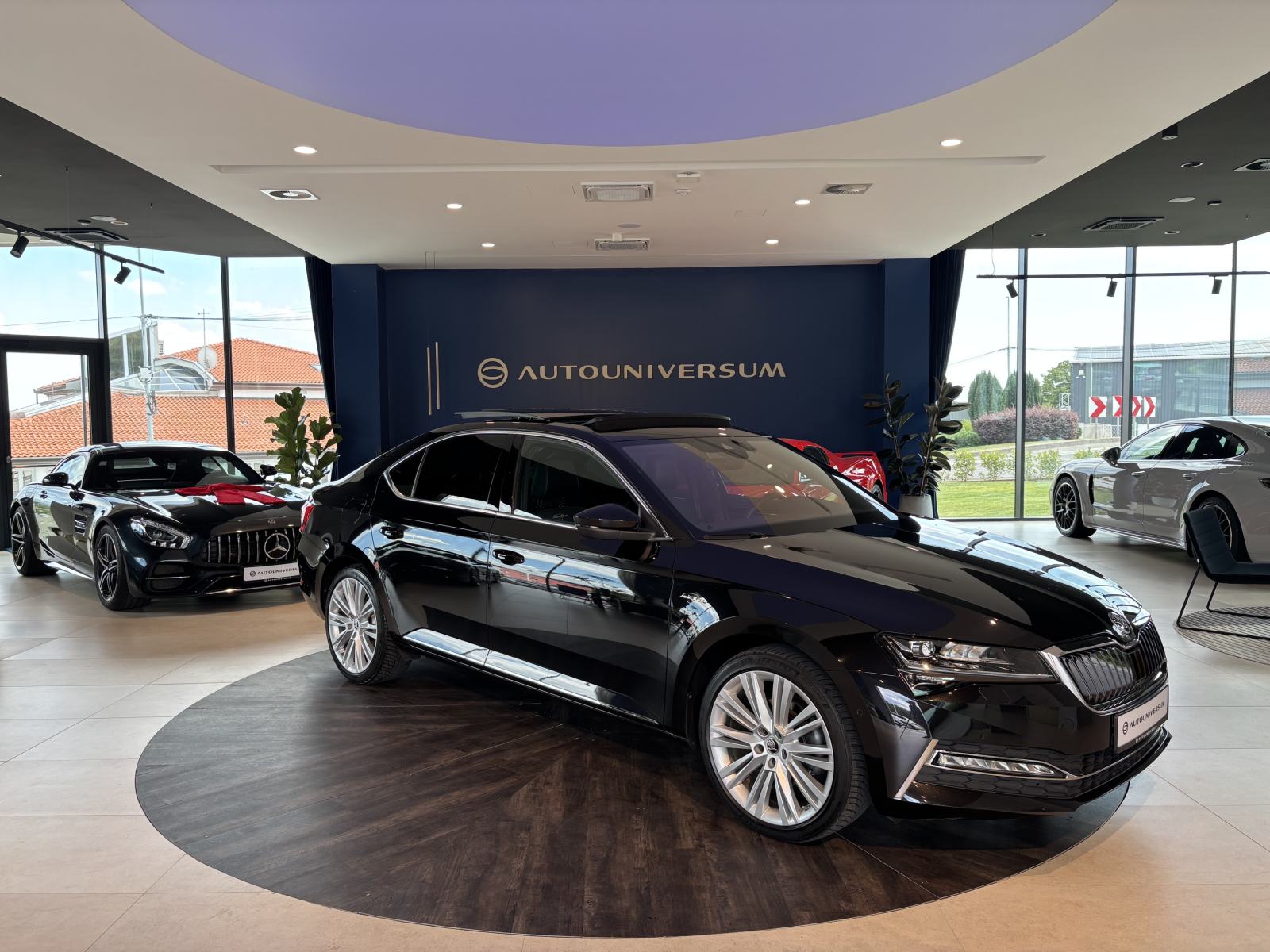 Škoda Superb 2.0 TDI Laurin&Klement DSG - LED, ACC, kam 360°,alu 19", fotografija 2