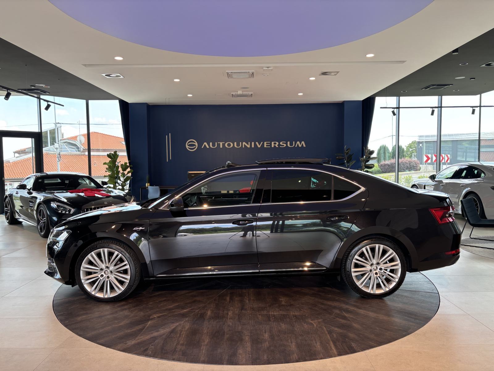 Škoda Superb 2.0 TDI Laurin&Klement DSG - LED, ACC, kam 360°,alu 19", fotografija 5