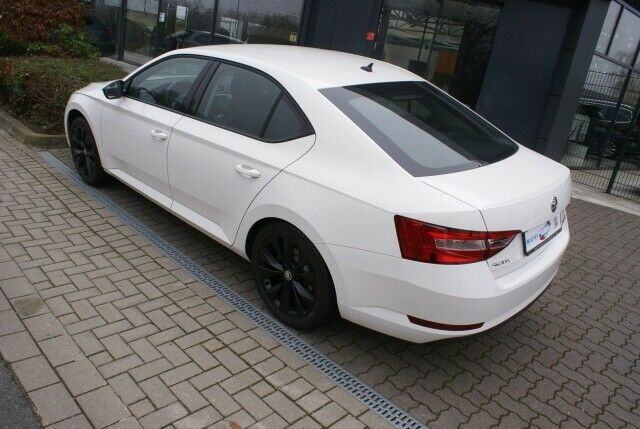 Škoda Superb 2,0 TDI *LEASING* *KREDIT*, fotografija 3