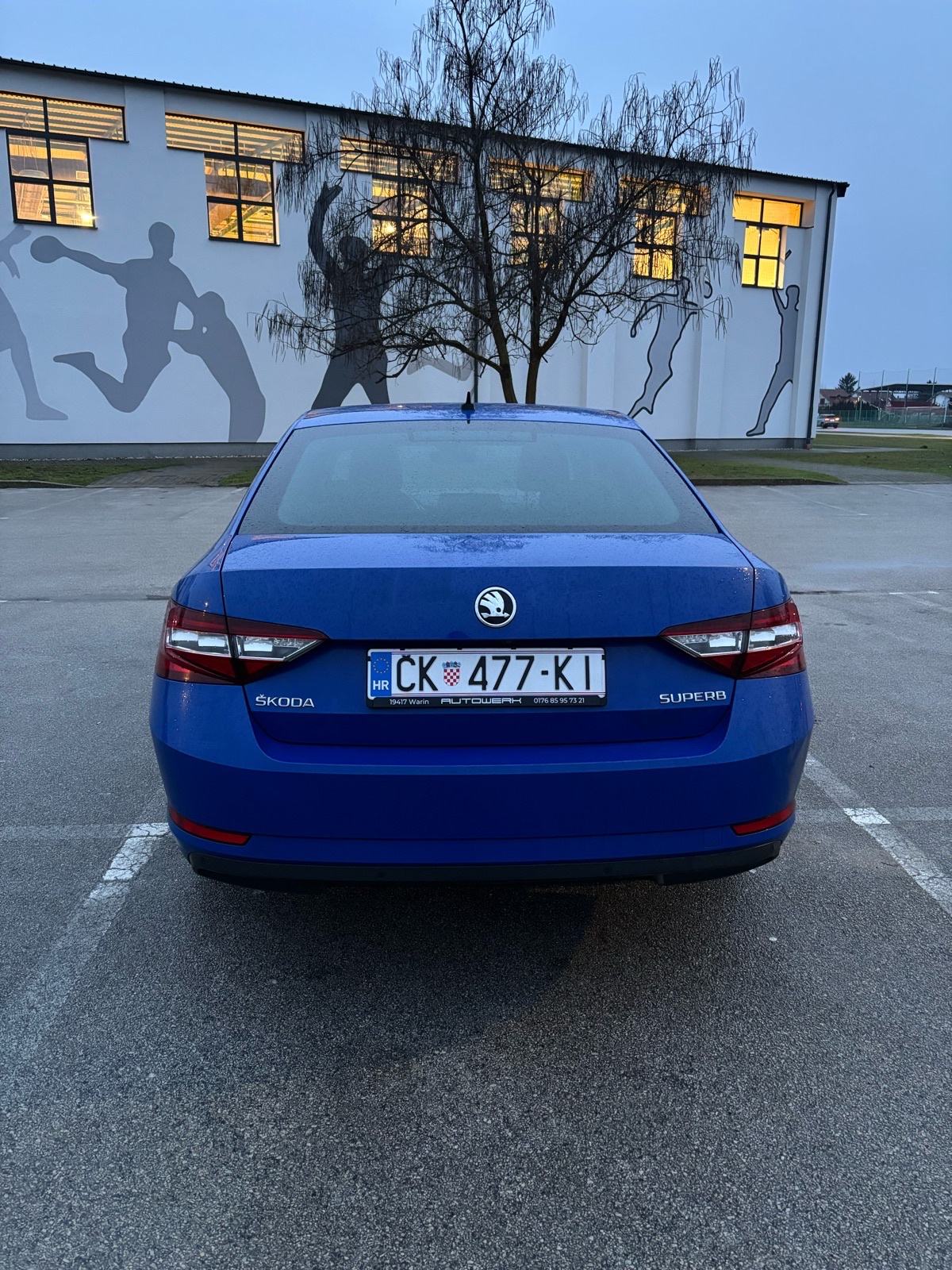 Škoda Superb 2,0 TDI, fotografija 6