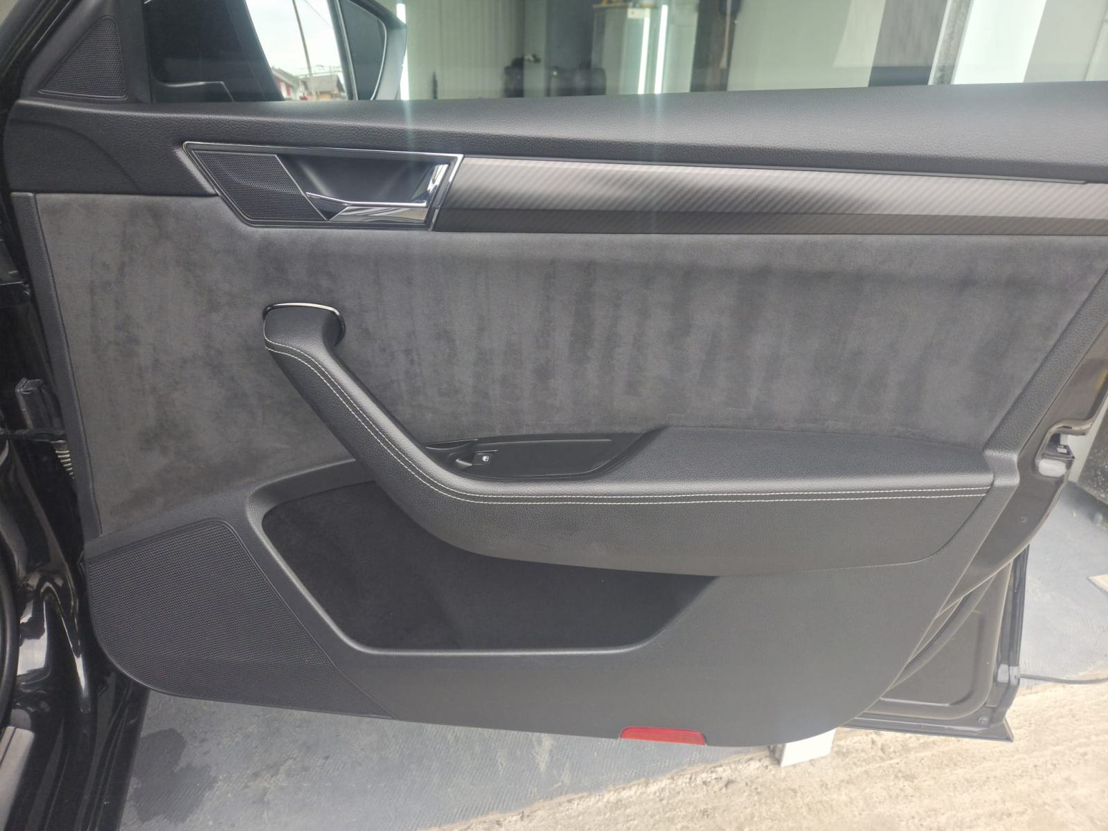 Škoda Superb Sportline DSG 2,0 TDI 190KS, fotografija 10