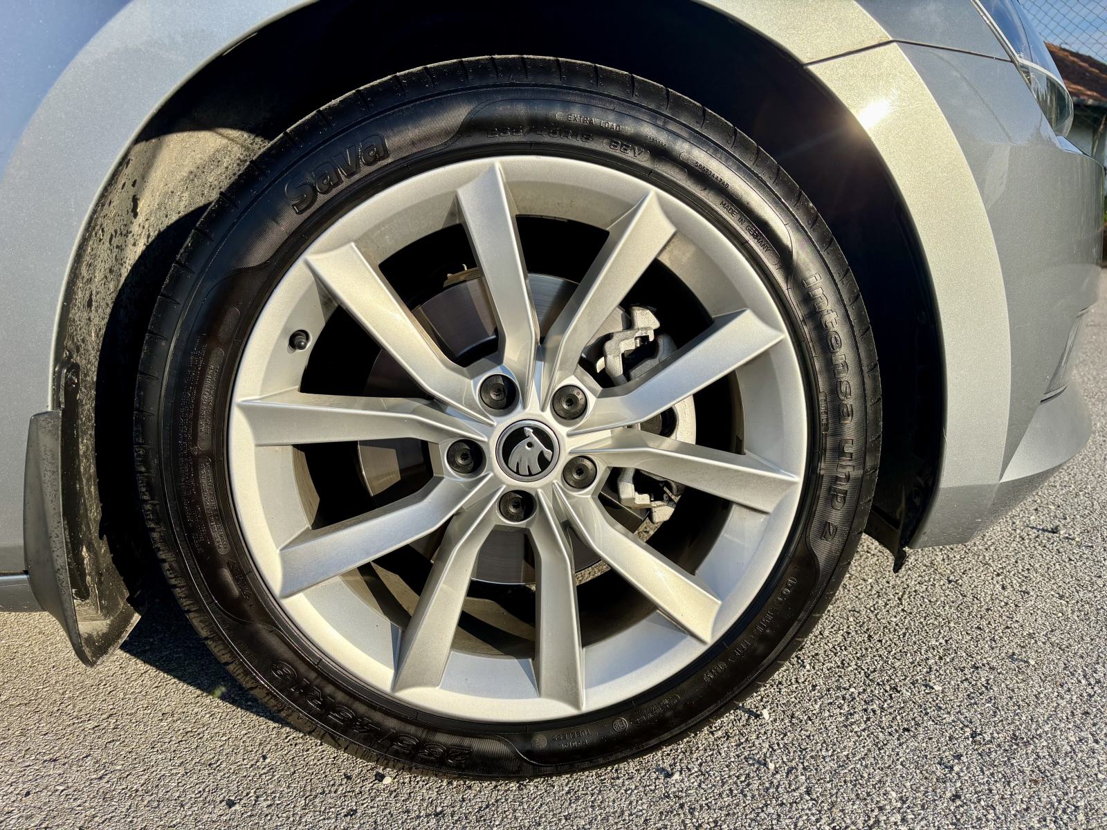 Škoda Superb 2,0 TDI, +veliki servis, +dodatne alu felge i zimske gume, fotografija 4
