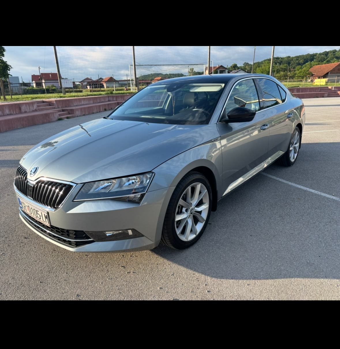 Škoda Superb 2,0 TDI, +veliki servis, +dodatne alu felge i zimske gume, fotografija 2