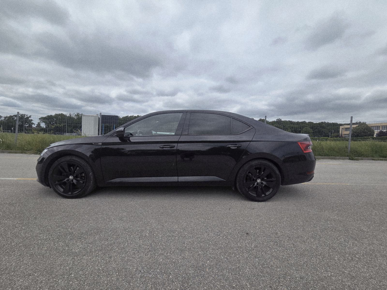 Škoda Superb Sportline DSG 2,0 TDI 190KS, fotografija 13