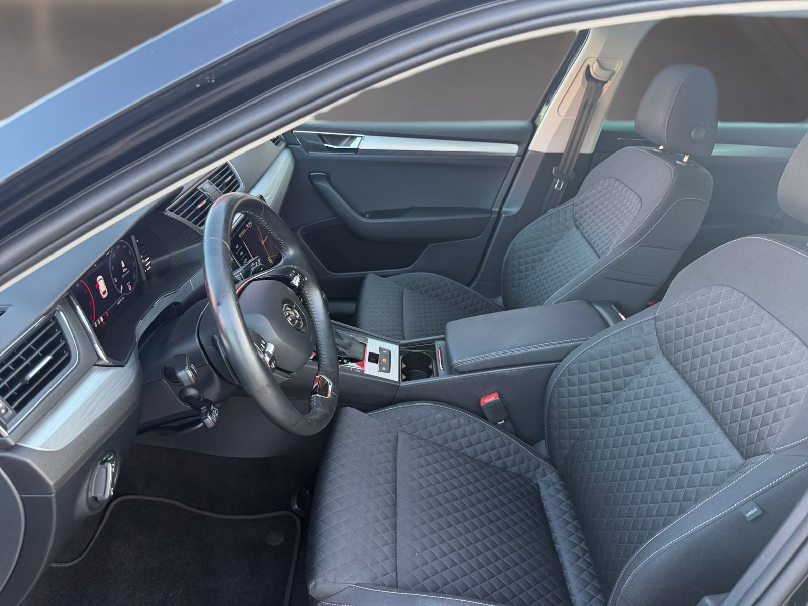 ⭐️Škoda Superb 2,0 TDI⭐️12.Mj.Jamstvo⭐️Leasing-Kredit, fotografija 8
