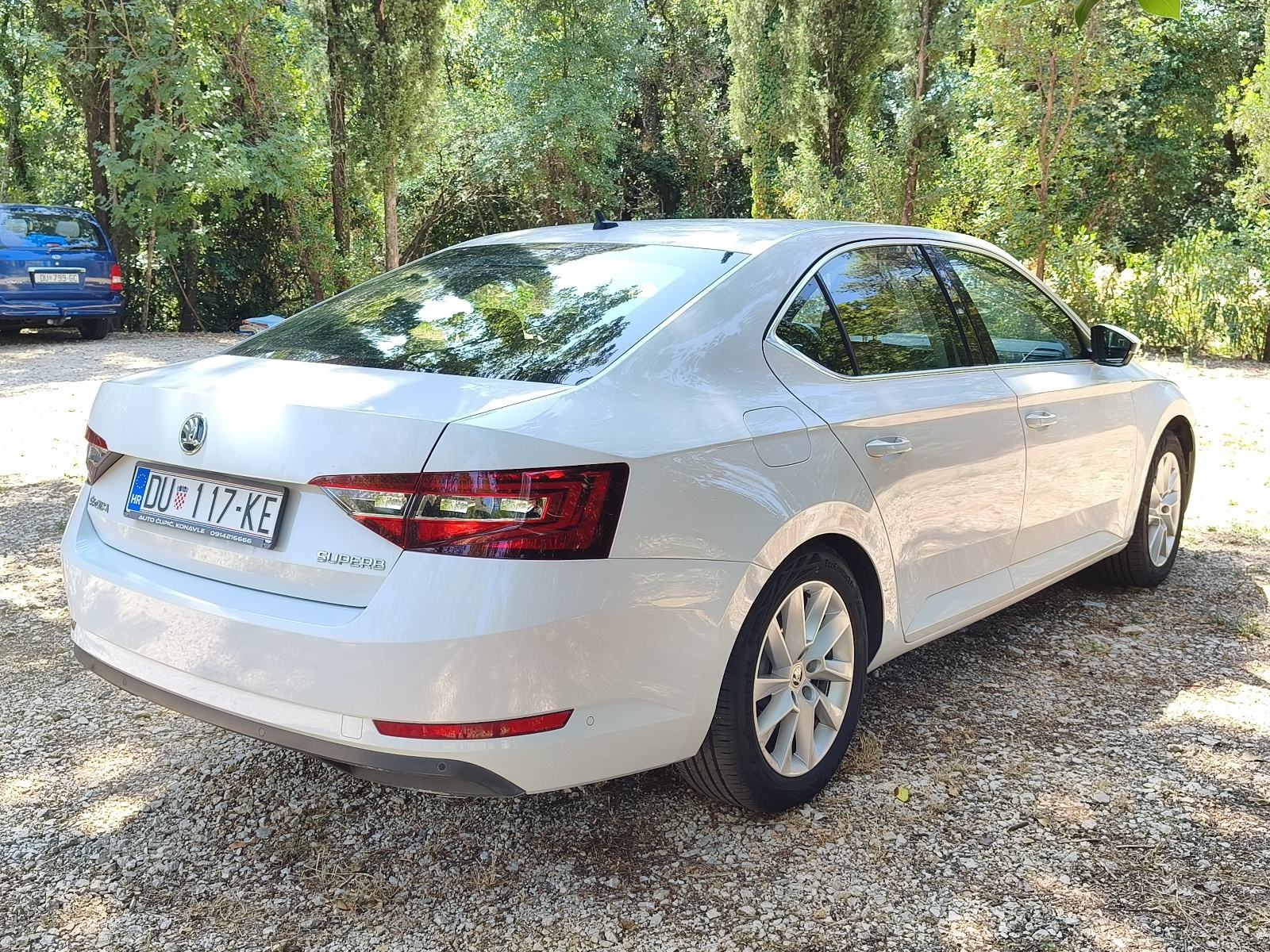 Škoda Superb 2,0 TDI REG. do 01.08.2027., fotografija 5
