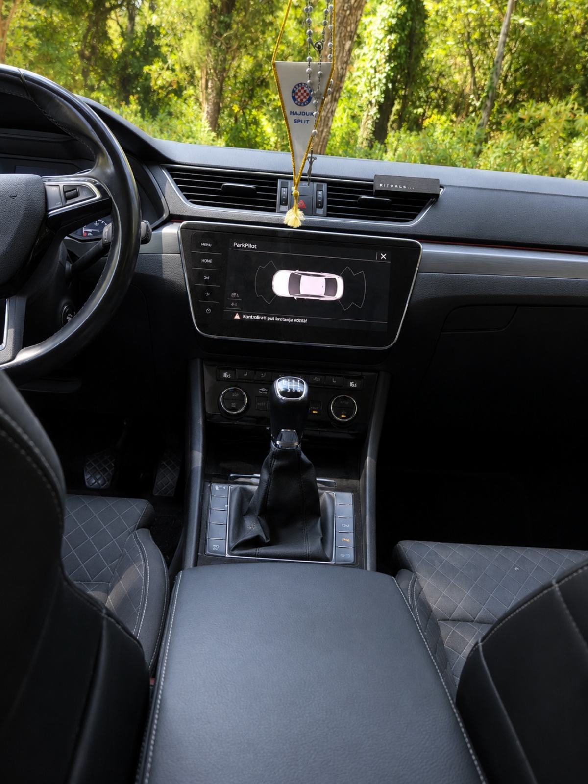 Škoda Superb 2,0 TDI REG. do 01.08.2027., fotografija 8