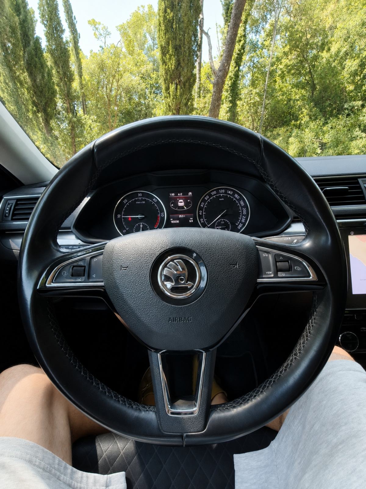 Škoda Superb 2,0 TDI REG. do 01.08.2027., fotografija 7