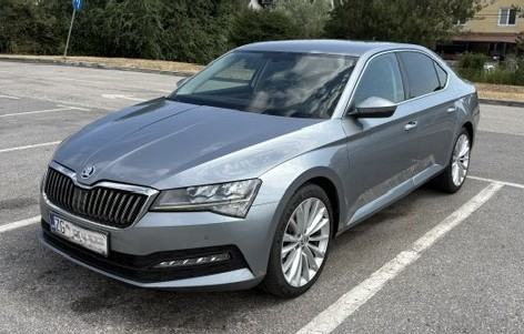 Škoda Superb 2,0 TDI, fotografija 3