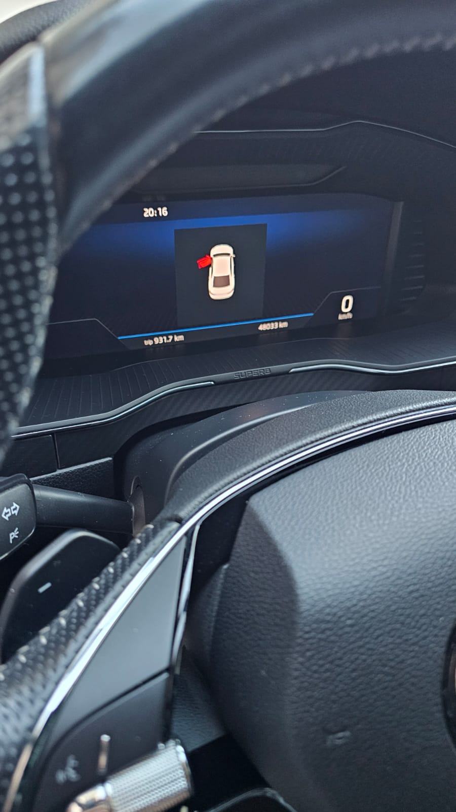 Škoda Superb 2,0 TDI *SPORTLINE* na firmi U SUSTAVU PDV-a, fotografija 16