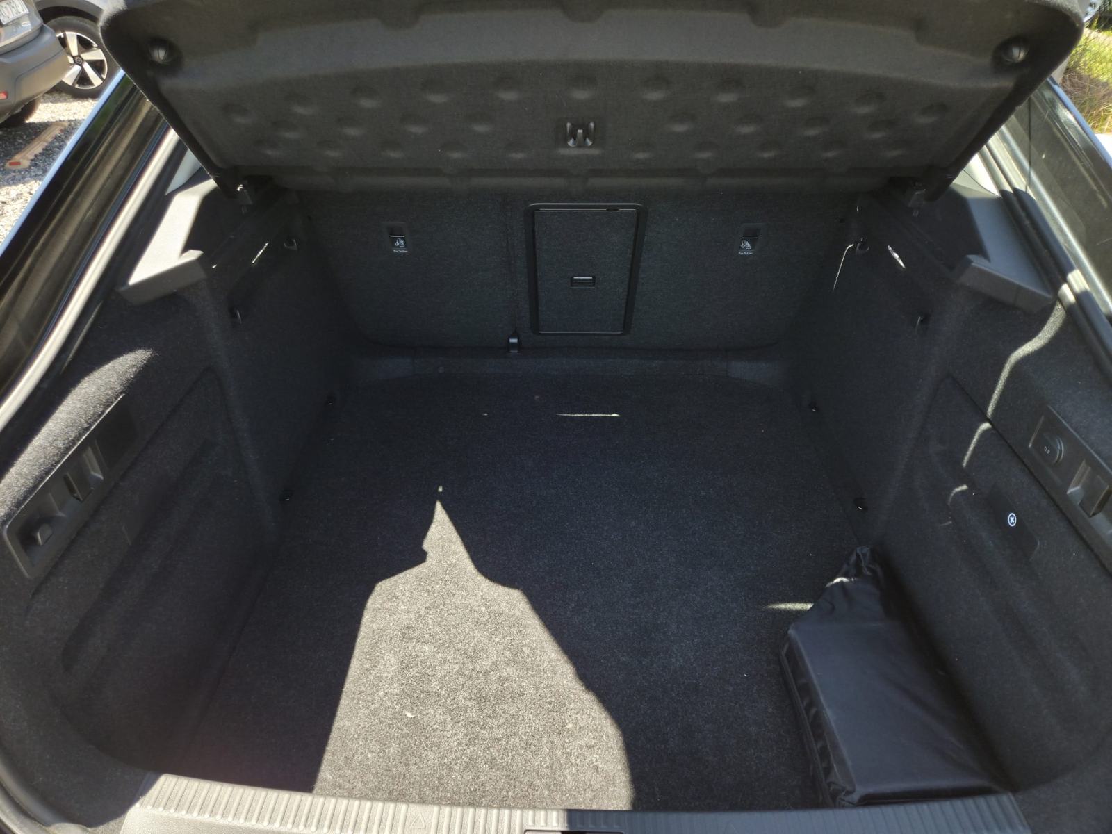 Škoda Superb 2.0 TDI Style DSG, fotografija 9