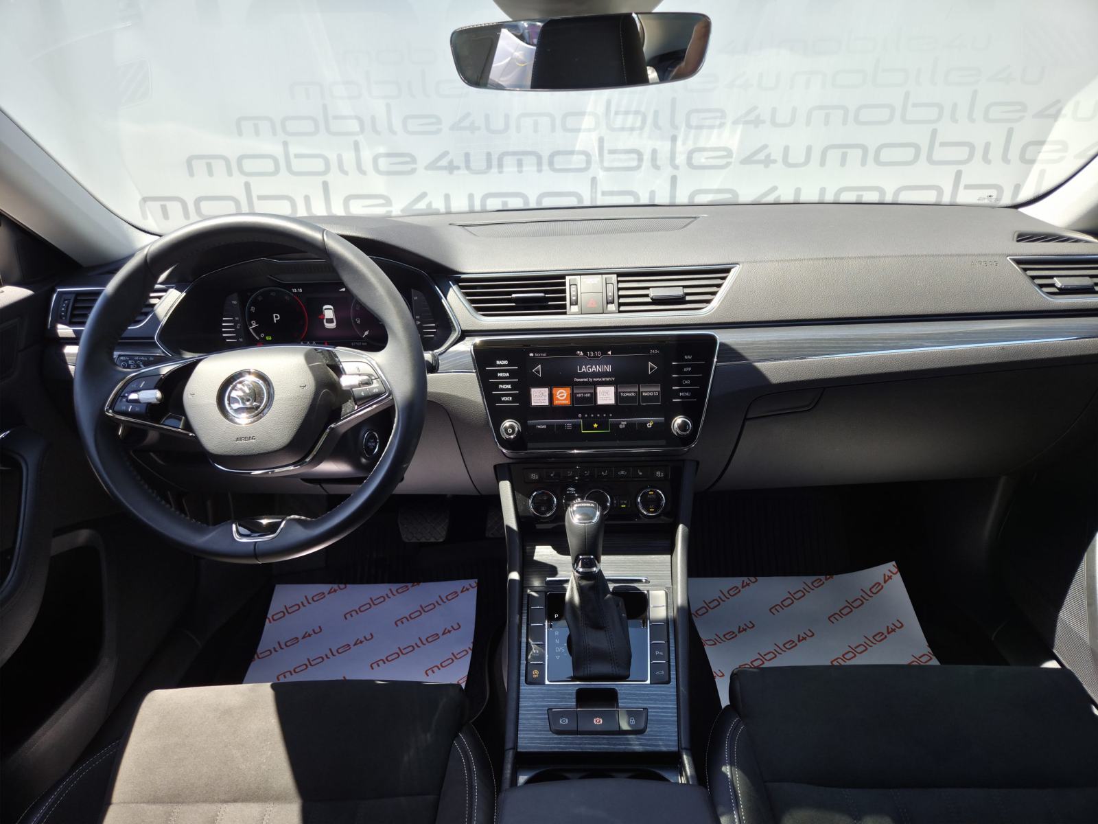 Škoda Superb 2.0 TDI Style DSG, fotografija 11