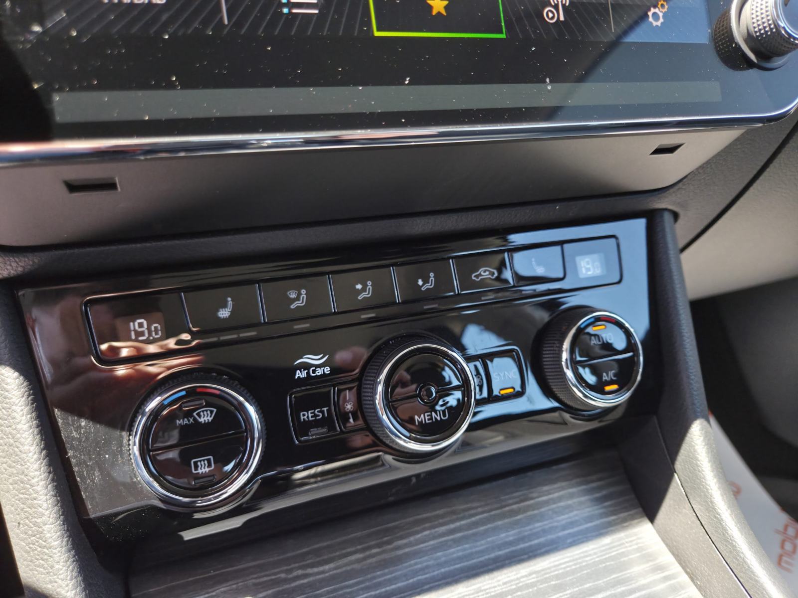 Škoda Superb 2.0 TDI Style DSG, fotografija 16