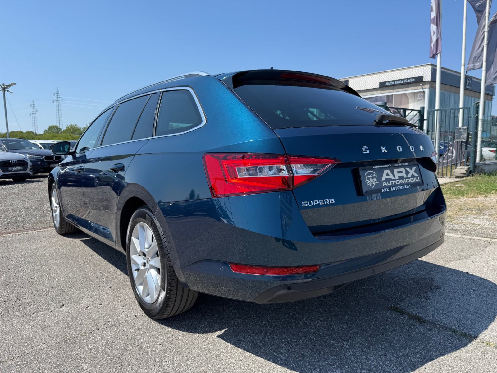 Škoda Superb 2.0 TDI °VIRTUAL°NAVI°KAMERA°LEASING BEZ UČEŠĆA°, fotografija 8