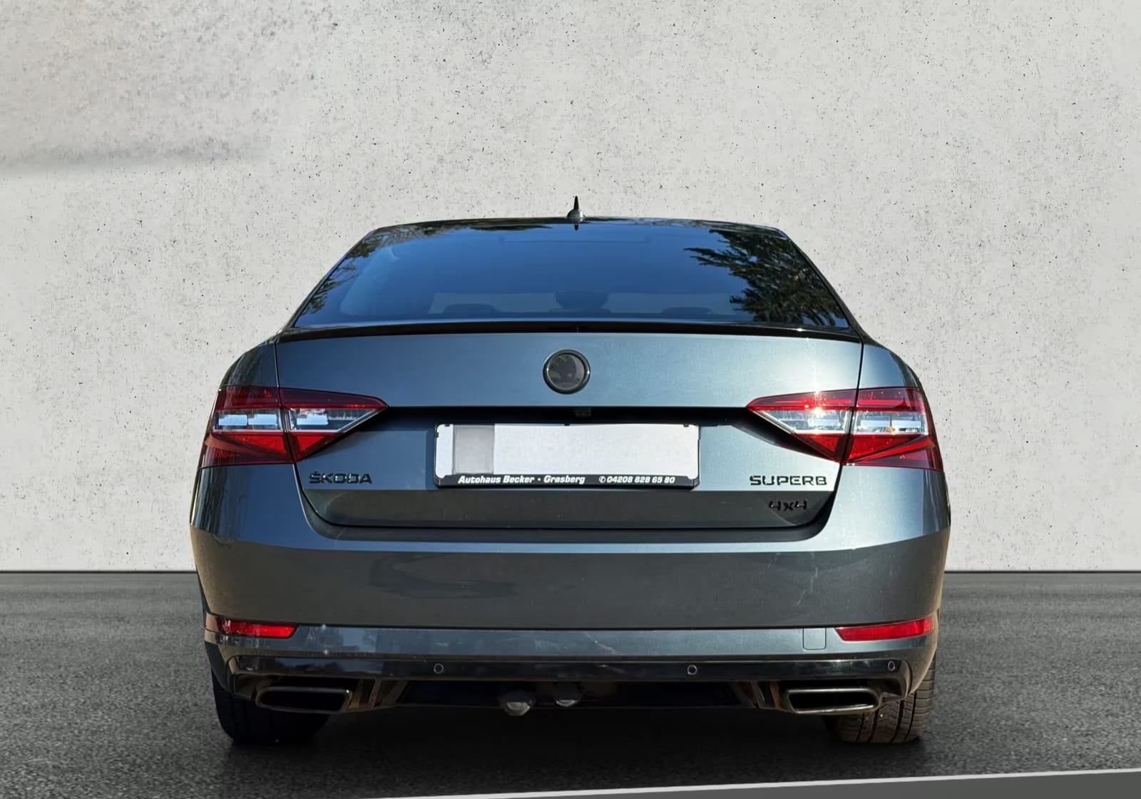 Škoda Superb 2,0 TSI DSG Laurin & Klement 4x4, fotografija 4