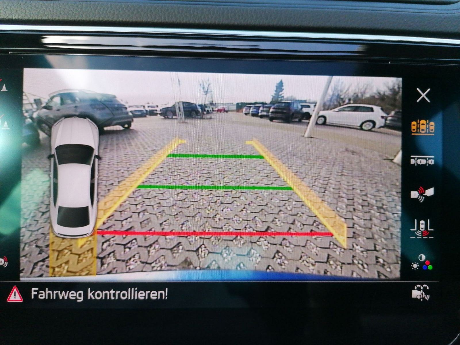 Škoda Superb 2,0 TSI DSG SportLine MATRIX DCC ACC ŠIBER VIRTUAL KAMER, fotografija 12